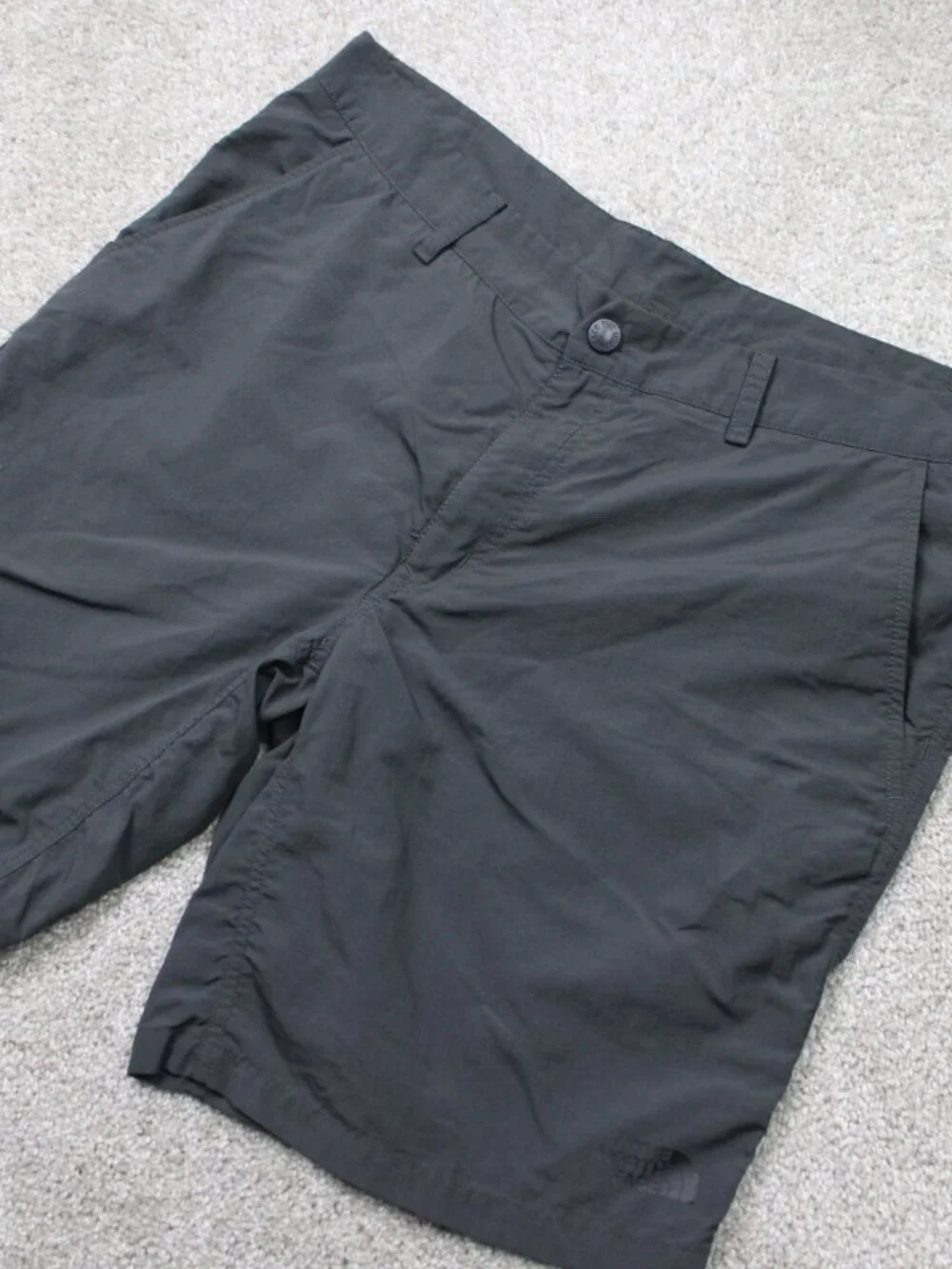 The North Face Shorts Men 36 Gray 100% Nylon 9